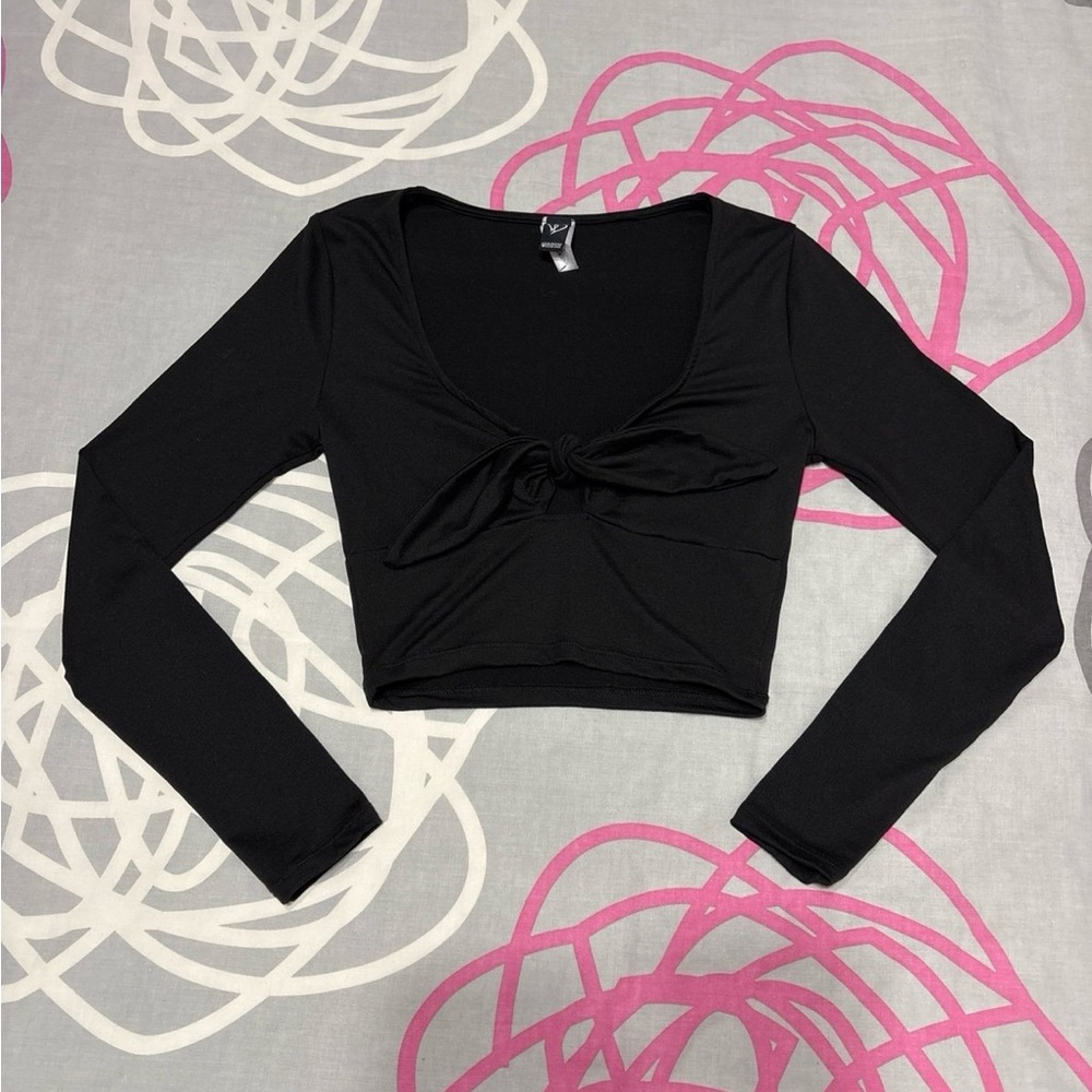 Windsor Black Tie Front Long Sleeve Crop Top